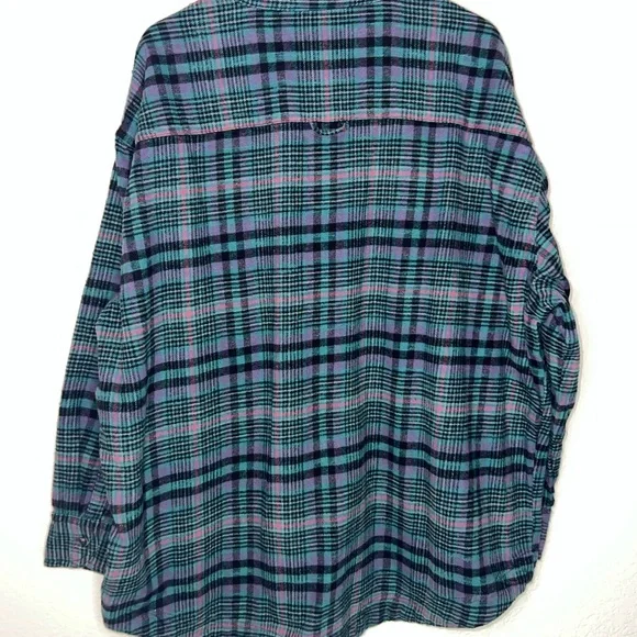 BDG Dani Oversized Plaid Shirt - Picture 6 of 9